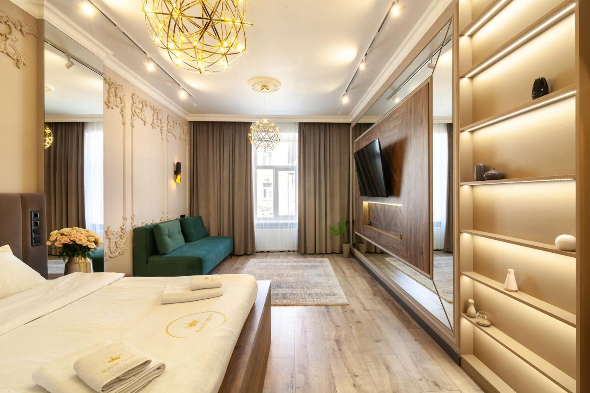 Royal On Gorodotska 33 Street Apartment Lviv