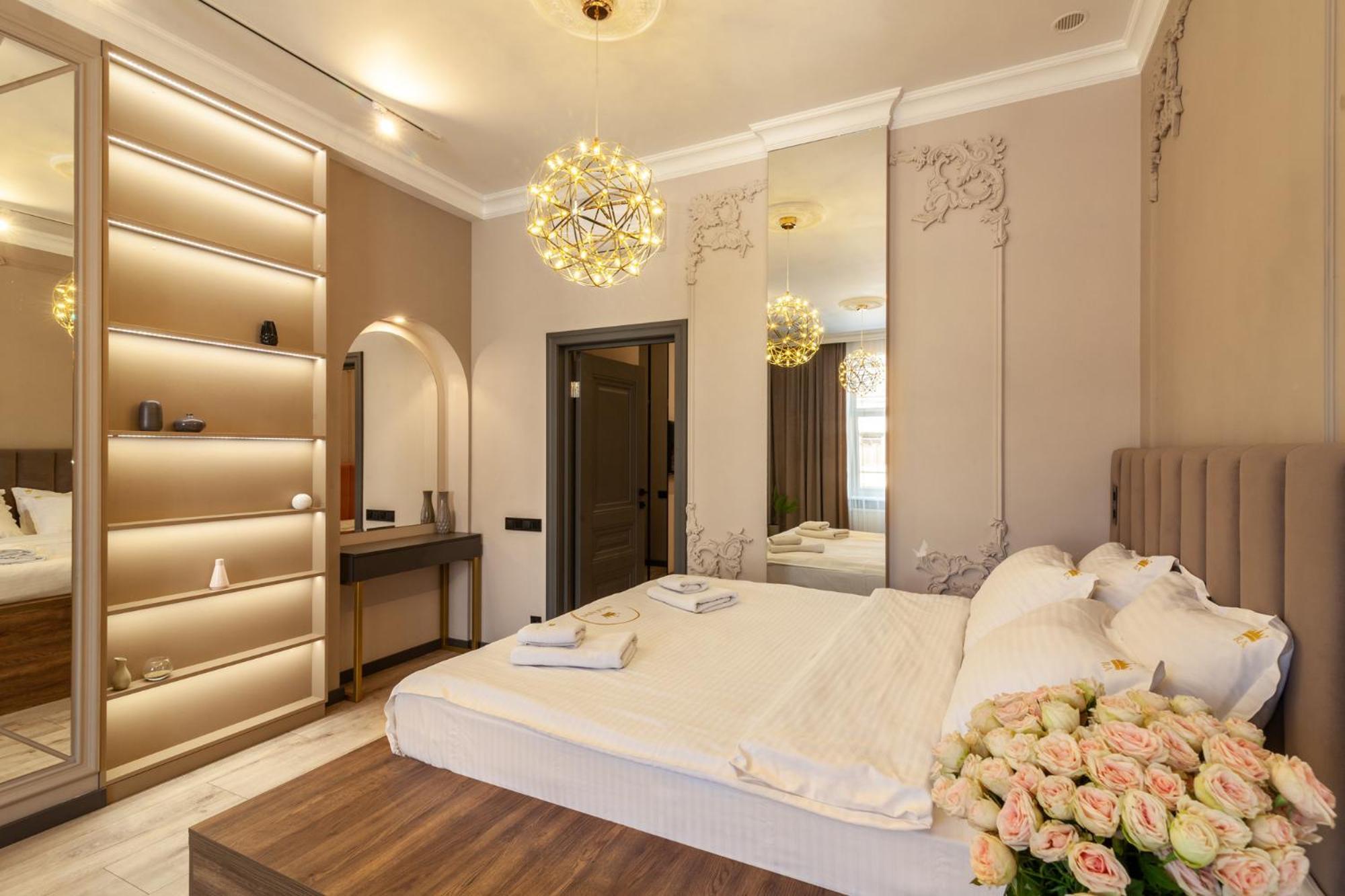 Royal On Gorodotska 33 Street Apartment *